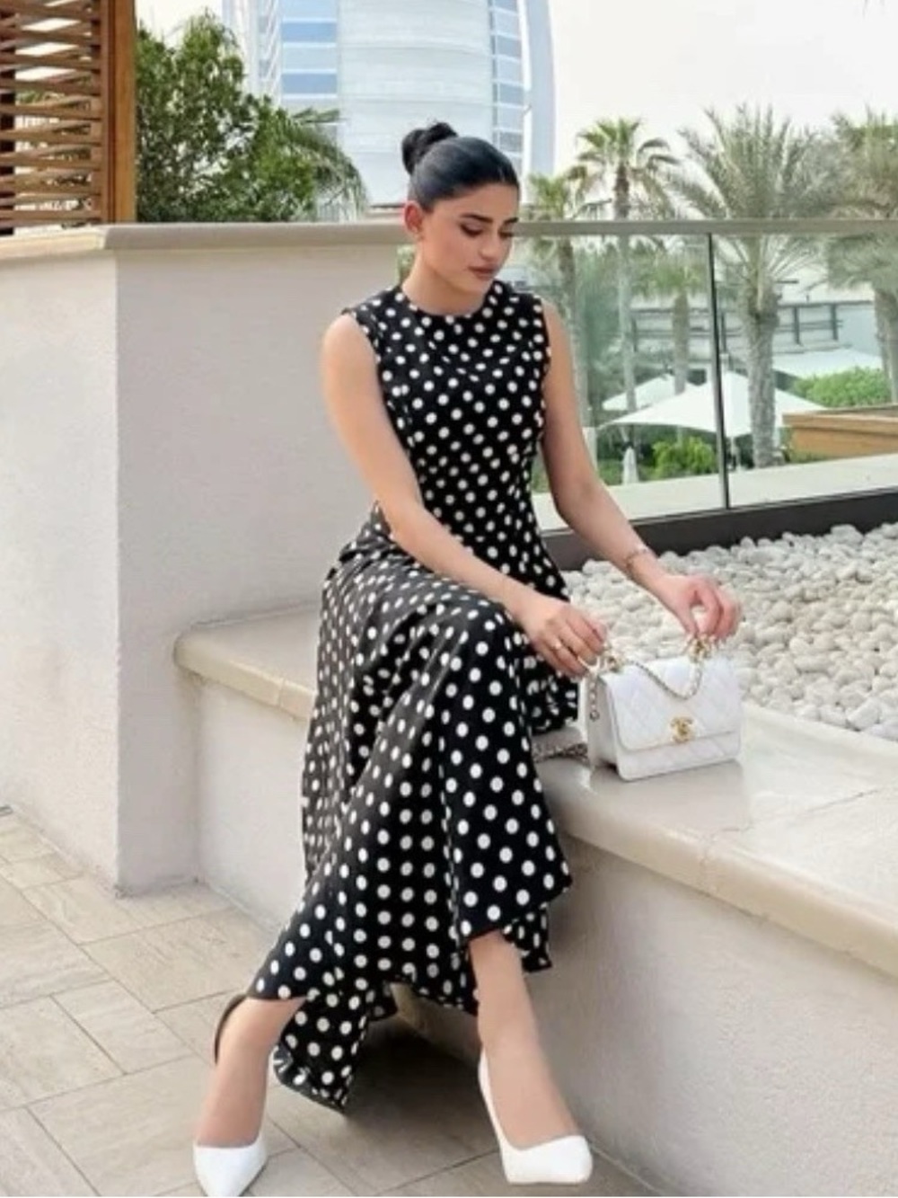 NWT. Zara ZW Collection Black/White Polka Dot Sleeveless Midi Dress. Size M. - Picture 4 of 11